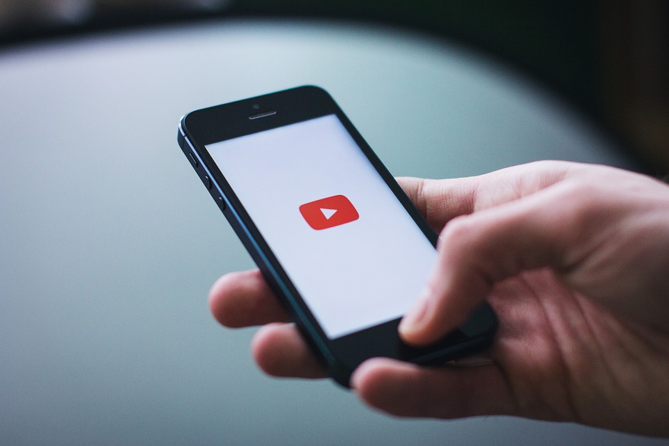 YouTube Musik herunterladen mit Android oder iPhone